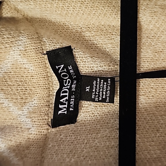 Madison Sweater - Duster Cardigan - Picture 2 of 2